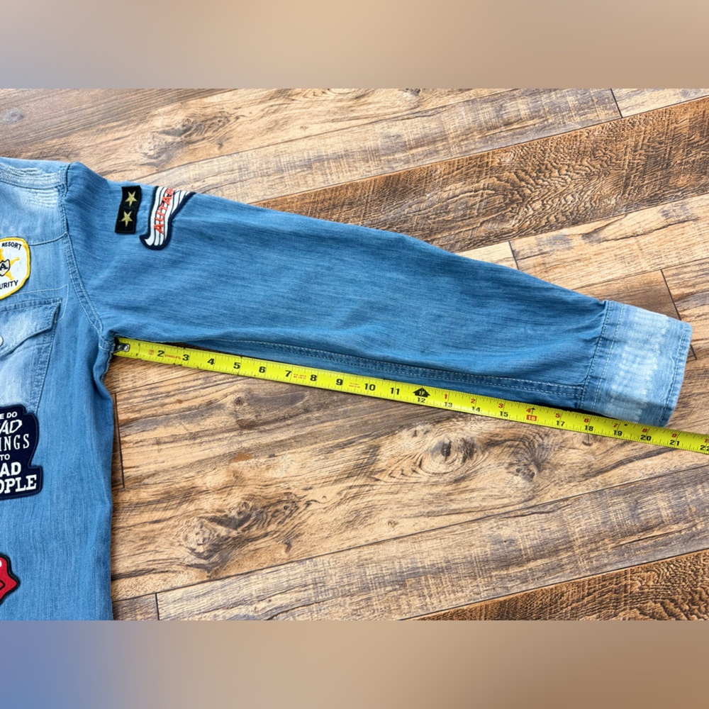 Men's Autark Long Sleeve Denim Like Button Shirt, Assorted Patches, Size Small - Picture 13 of 16